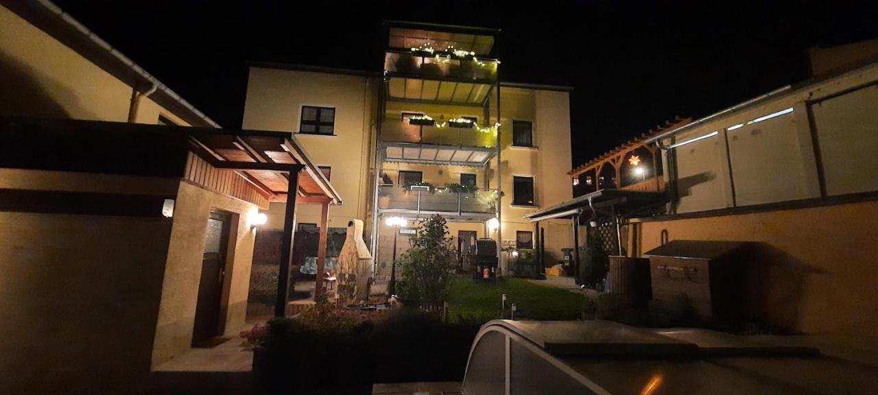 Ferienhaus Und Ferienwohnung Buettner Rathmannsdorf Luaran gambar