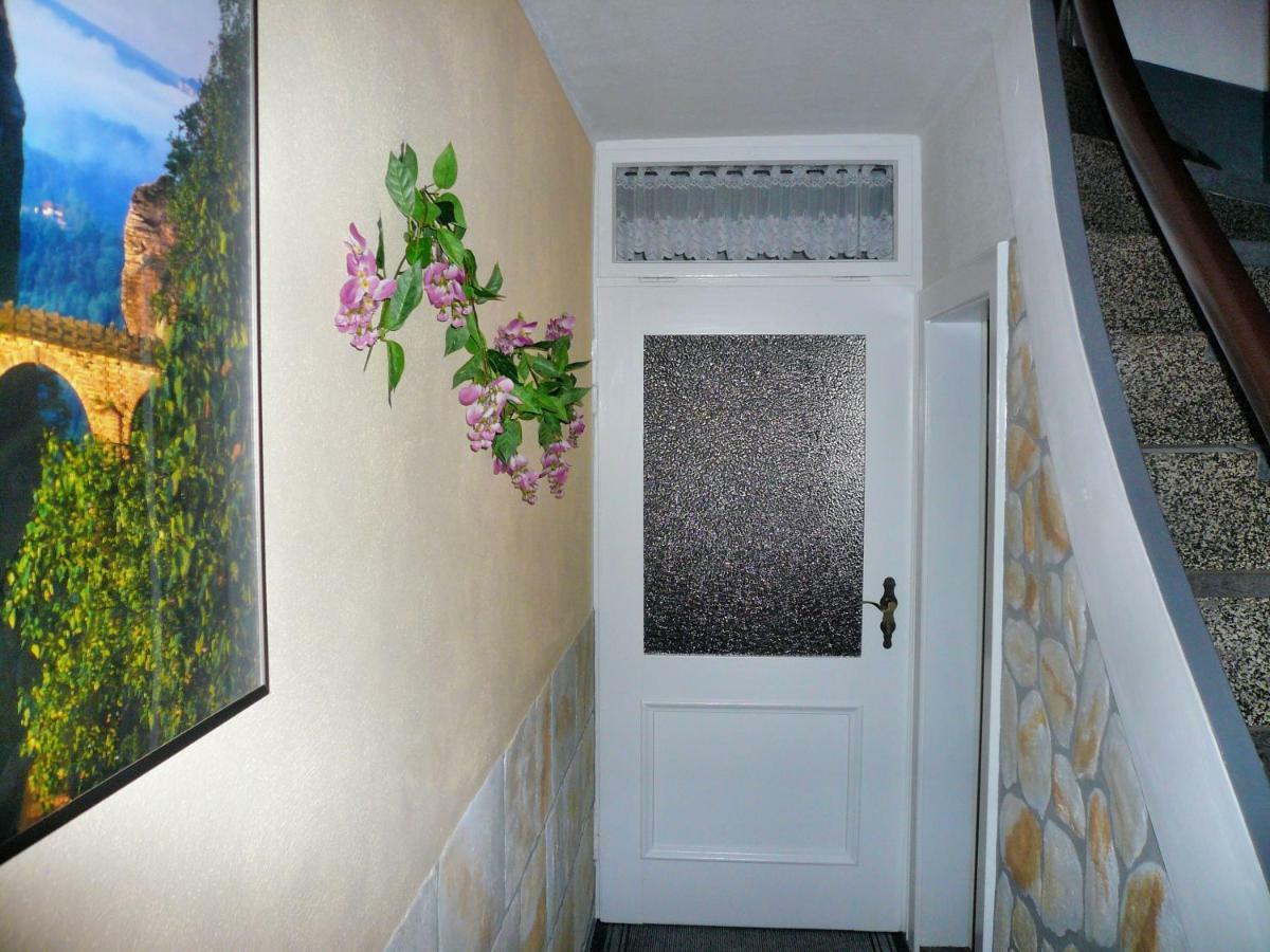 Ferienhaus Und Ferienwohnung Buettner Rathmannsdorf Luaran gambar